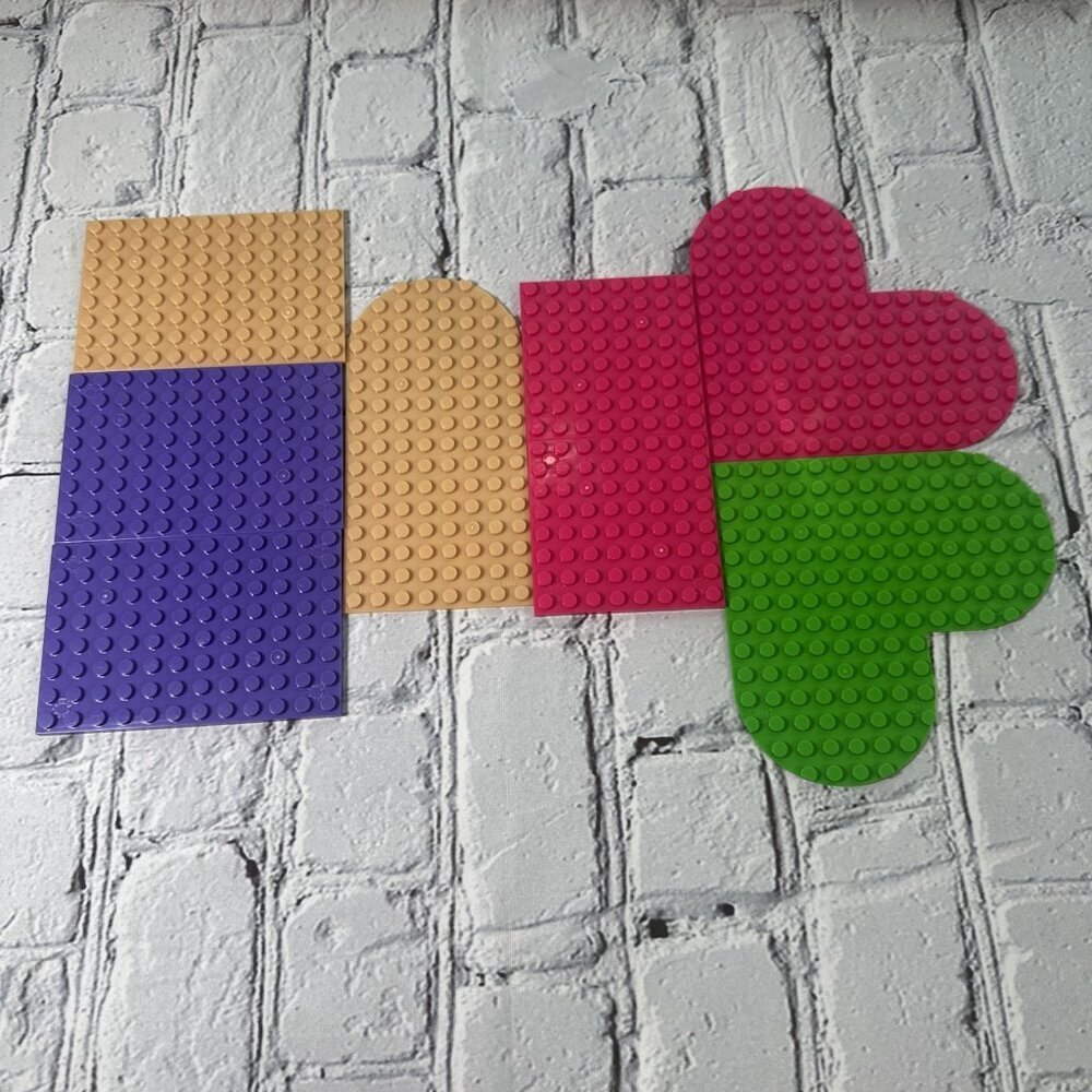 Mega Blok Bloks Heart Girl Baseplates Replacement Add-on Pieces Parts Lot of 8